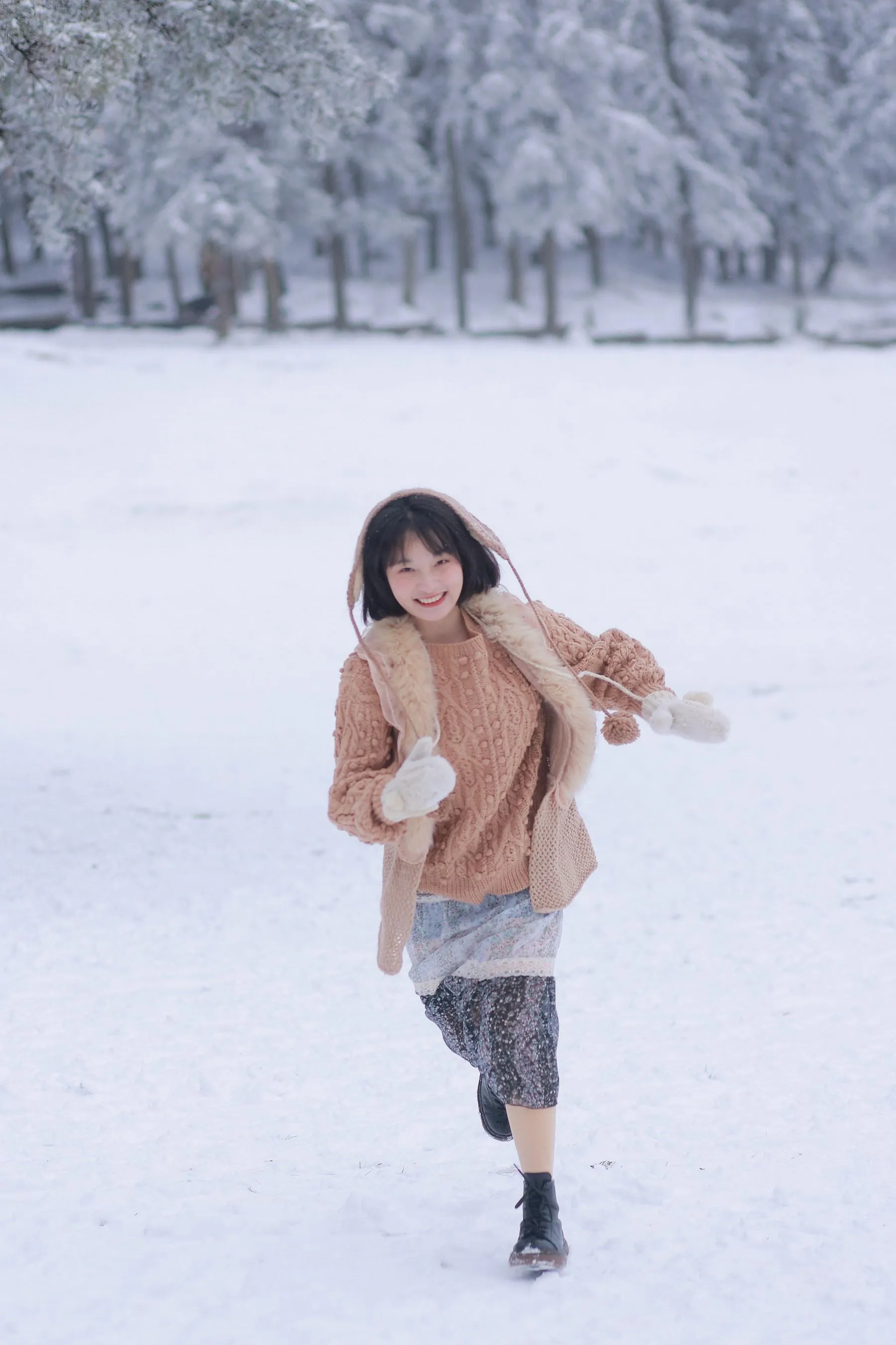 [YITUYU艺图语]2022.09.17 嘿，一起来玩雪。 耳元在减肥 [26P]插图8